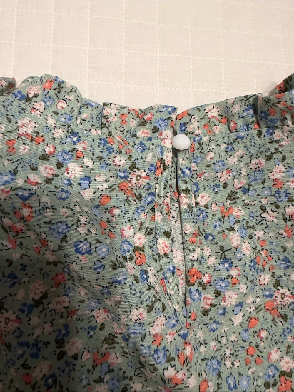 SHEIN Floral Ruffle Blouse - Picture 4 of 5